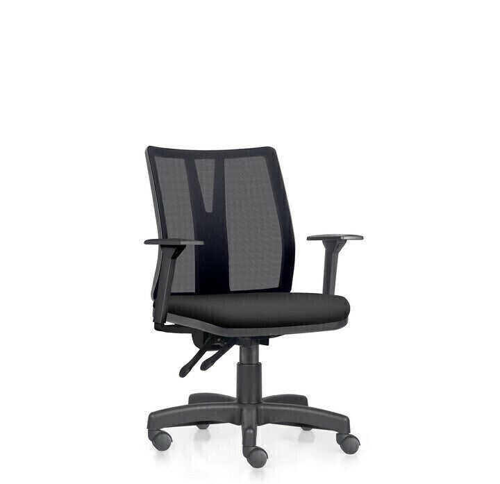 Cadeira Giratória Diretor Addit com Regulagem no Encosto