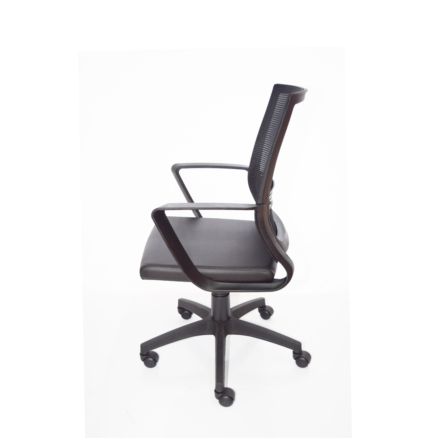 Cadeira Giratória Maya Lux