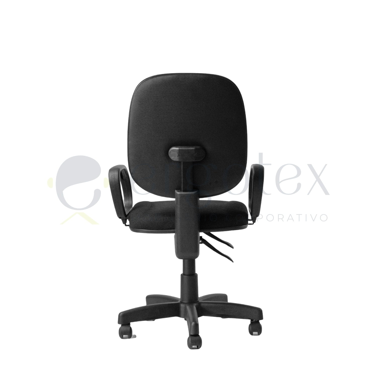 Cadeira Giratoria Diretor Gomada com Regulagem no Encosto